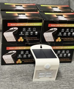 Solcellsdriven vägglampa 2w - 260 lumen